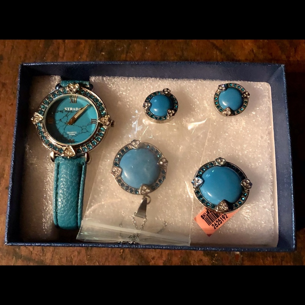 Blue Howlite, Blue and White Austrian Crystal Stainless Steel Jewelry Set